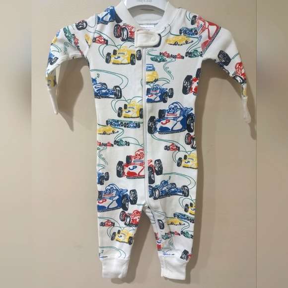 Hanna Andersson Other - Hanna Andersson Race Car Organic Pajamas - 6-12 mo